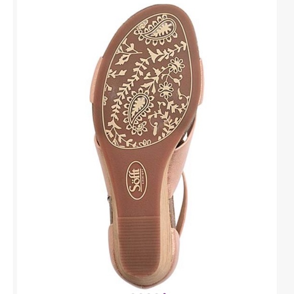 Rose Gold Vara Leather Wedge Sandal, 8.5M - Picture 4 of 5